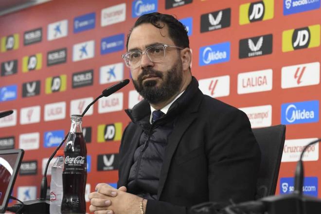 Víctor Orta, en su comparecencia de prensa (Foto: Kiko Hurtado)