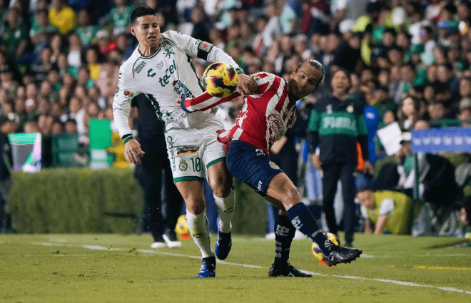 James Rodríguez, en un partido del Club León (FOTO: @clubleonfc).