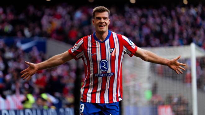 Alexander Sorloth celebra un gol en el Metropolitano (Cordon Press)