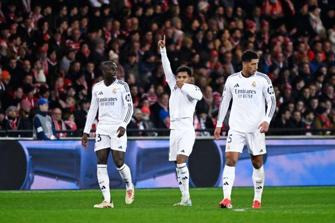 Rodrygo celebra un gol en la Champions (Cordon Press)