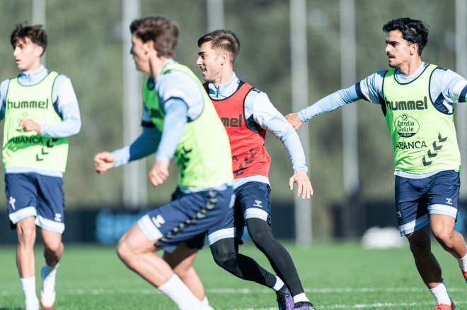 Iker Losada entrenándose en Afouteza (Foto: RC Celta).