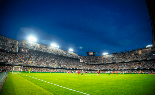 Mestalla celebra un gol