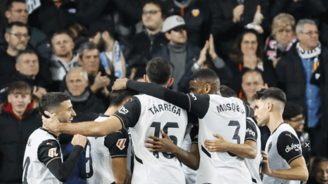 Mestalla celebra un gol