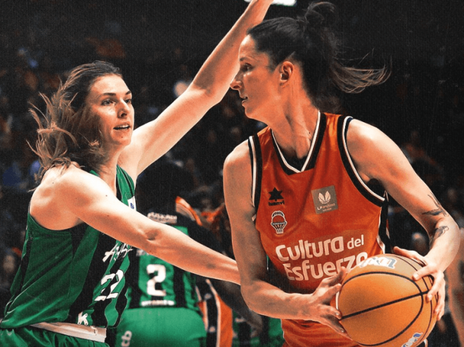 Valencia Basket vence a Araski