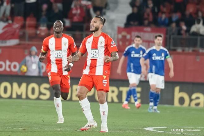 Luis Suárez ante el Oviedo. (Foto: LALIGA)