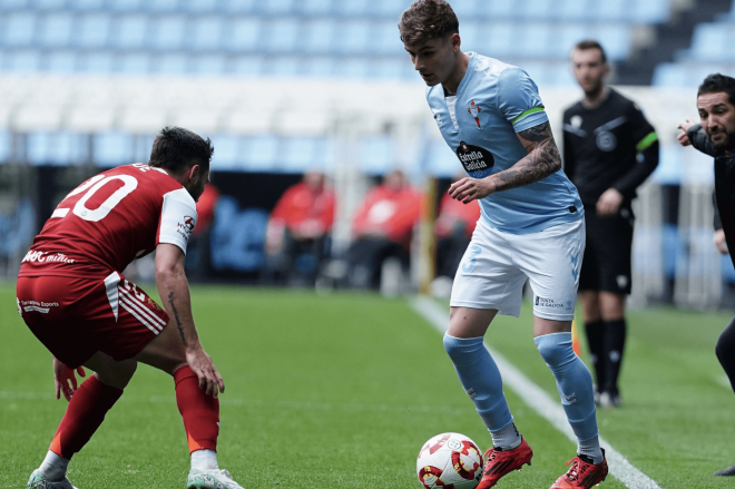 Iván Garriel ante el Nástic de Tarragona (Foto: RC Celta).