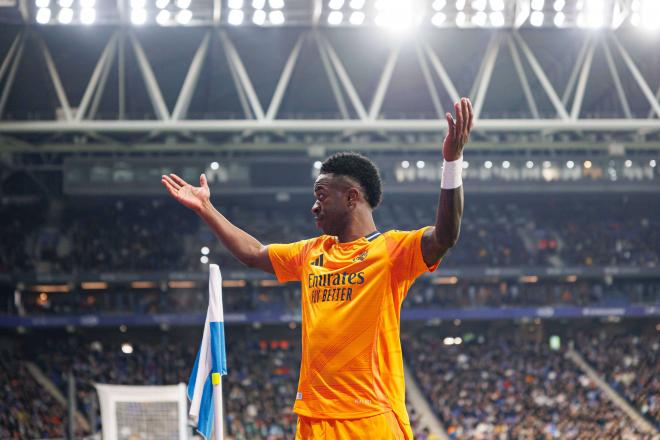 Vinicius en el RCD Stadium (Foto: Cordon Press)