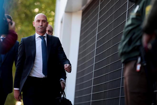 Luis Rubiales, a su llegada a los Juzgados (Foto: Cordon Press).