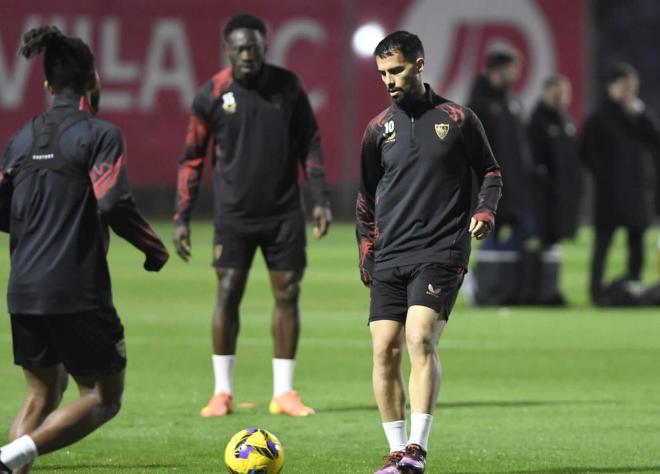 Suso, en el entrenamiento de este martes (Foto: Kiko Hurtado).