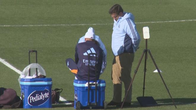 Kylian Mbappé durante el entrenamiento del Real Madrid (Fuente: ElDesmarque)