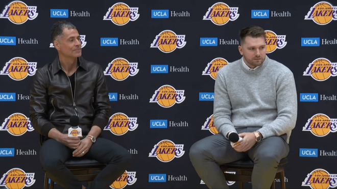 Luka Doncic, en su presentación con Los Angeles Lakers.