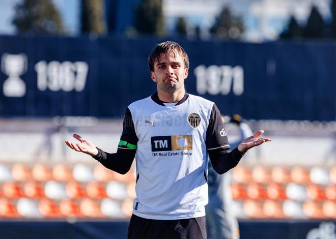 Gol de Mario Domínguez al RCD Mallorca 'B' (Foto: Valencia CF).