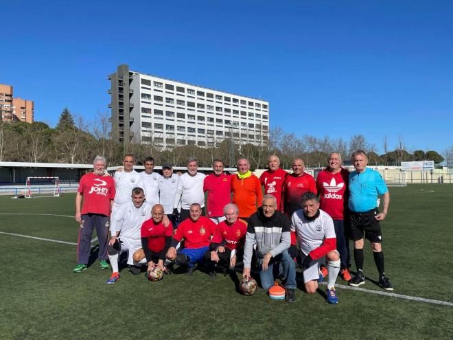 El equipo de walking football en Tres Cantos (Foto: ElDesmarque)