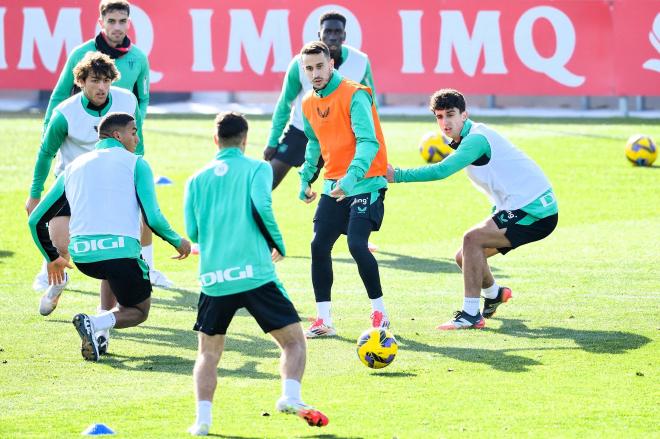 Sesión de entrenamiento del primer equipo en Lezama (Foto: Athletic Club).