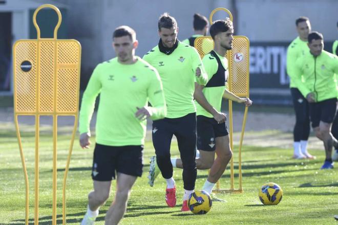 Lo Celso, en la sesión del jueves (Foto: Kiko Hurtado).