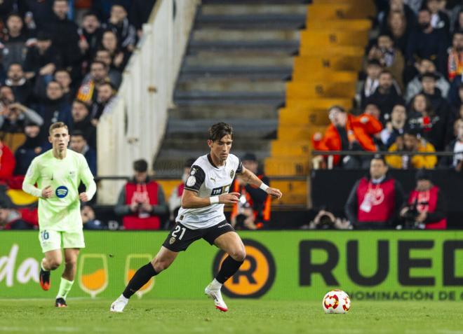 Jesús Vázquez, ante el FC Barcelona (Foto: Valencia CF).
