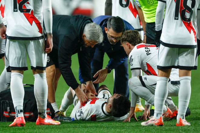 Unai López, lesionado en el Rayo-Valladolid (Foto: EFE).