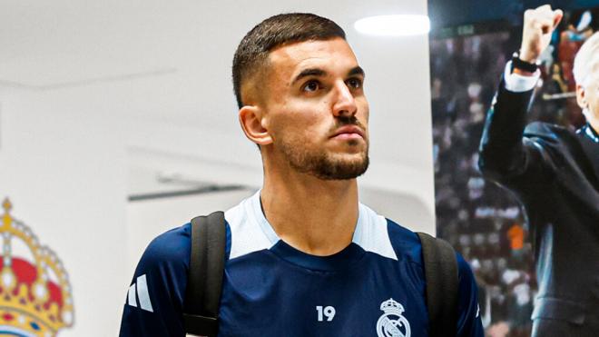 Dani Ceballos será parte del once inicial del Real Madrid ante Atlético (Real MAdrid tw).