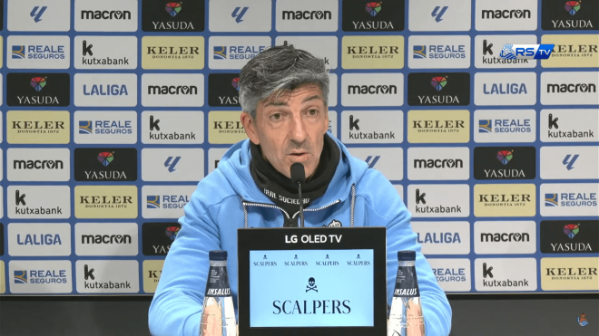 Imanol Alguacil, en sala de prensa con la Real Sociedad.