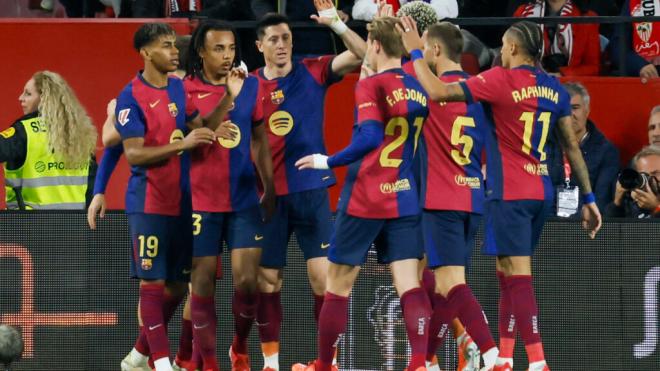 El Barcelona se impuso al Sevilla en el Sánchez Pizjuán (foto: EFE).