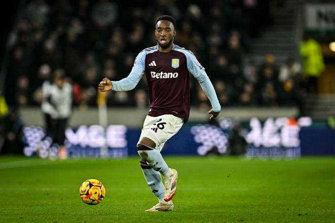 Lamare Bogarde, con el Aston Villa (Foto: Cordon Press).