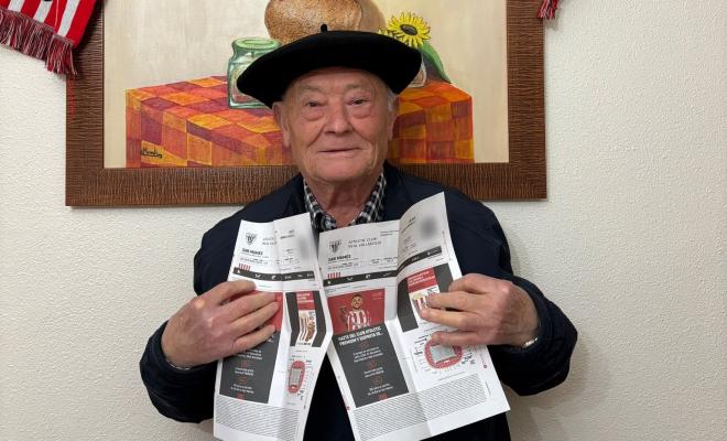 Un abuelo irá por primera vez a San Mamés a ver al Athletic (Foto: @ainhoamlpz).