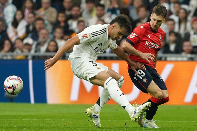 Raúl Asencio el día de su debut contra el Osasuna (Cordon Press)