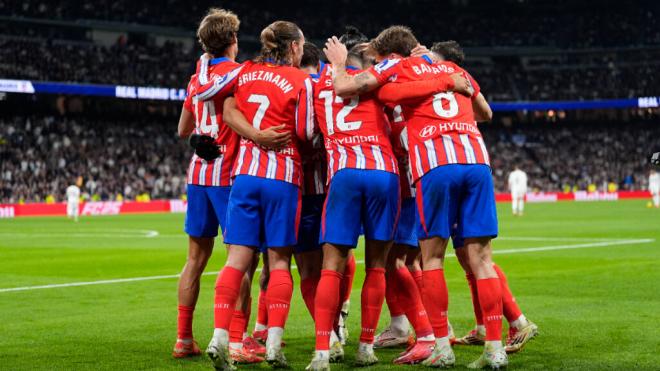 El Atlético celebrando en el Bernabéu (Europa Press)