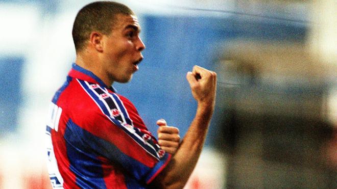 Ronaldo Nazario en el Barcelona (Cordon Press)