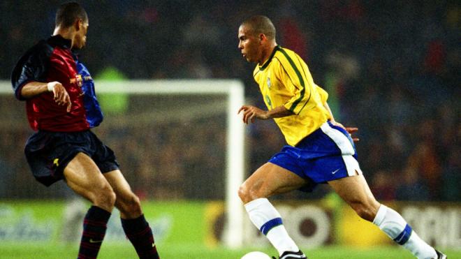 La Brasil de Ronaldo Nazario contra el Barcelona (Cordon Press)