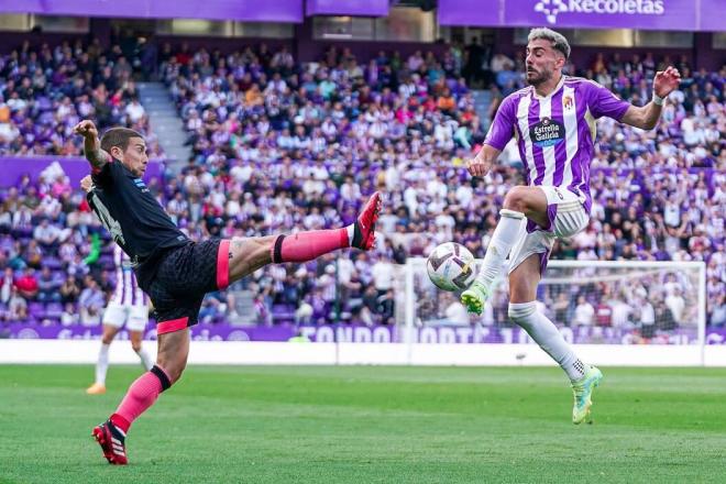 Papu Gómez, en el último Valladolid-Sevilla (Foto: Cordon Press).