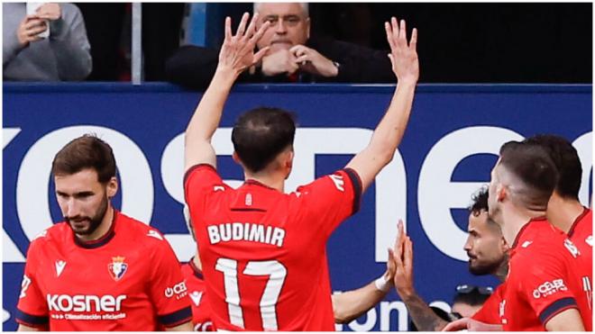 Budimir celebrando su gol frente al Real Madrid. (Foto: EFE)