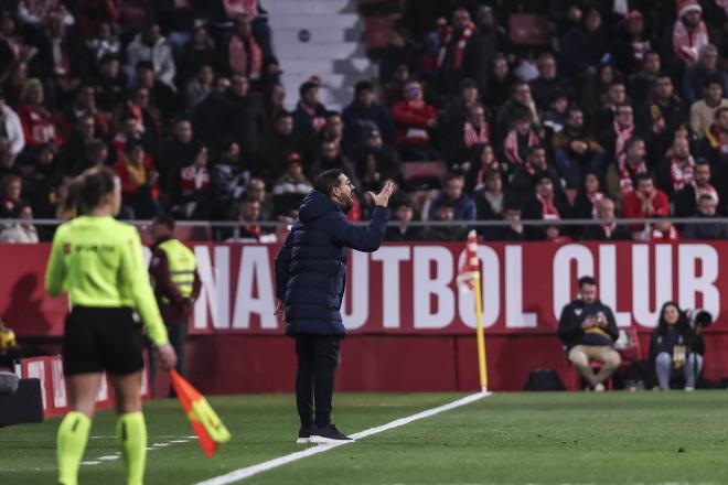 José Bordalás da indicaciones en el Girona-Getafe (Foto: Europa Press).