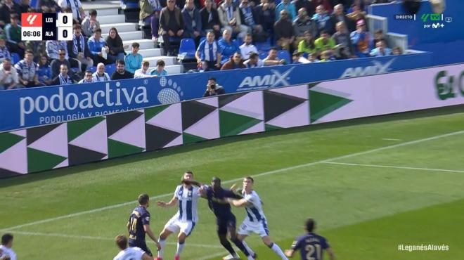 El penalti de Moussa Diarra en el Leganés-Alavés.