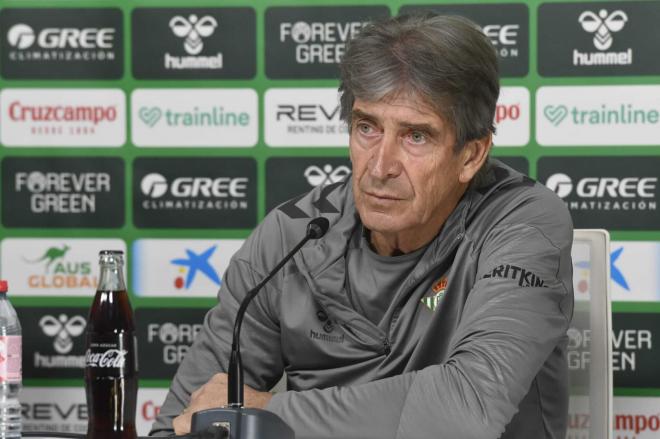 Pellegrini, en la previa del partido ante la Real Sociedad (Foto: Kiko Hurtado).