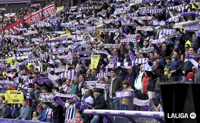 Afición del Pucela ante el Sevilla.