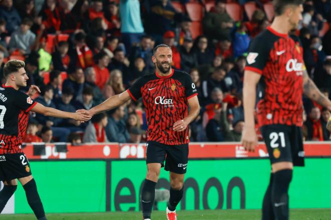 Vedat Muriqi celebrando un gol con el Mallorca (Foto: EFE).