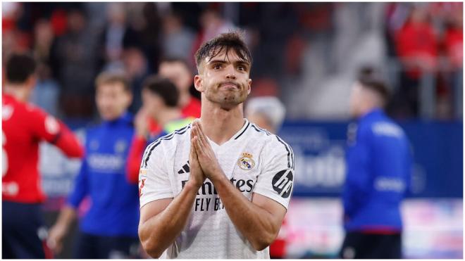 Raúl Asencio, en El Sadar. (Foto: EFE)