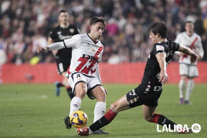 Pedro Díaz con el Rayo Vallecano esta temporada (Foto: LALIGA).