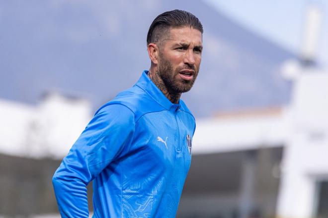 Sergio Ramos, durante un entrenamiento (Foto: Rayados).