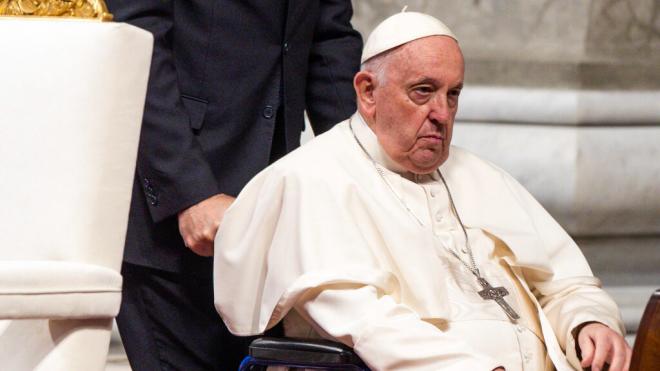 El Papa Francisco en silla de ruedas (Foto: Cordon Press)