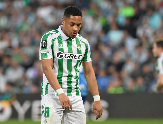 Vitor Roque, en el Betis-Gent (Foto: Kiko Hurtado).