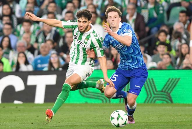 Ez Abde, en el Betis-Gent (Foto: Kiko Hurtado).