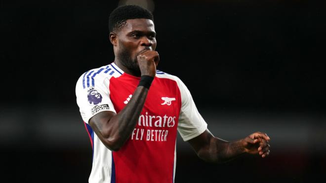 Thomas Partey en un partido con el Arsenal (Foto: Europa Press)