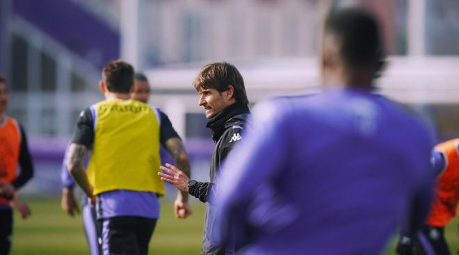 Álvaro Rubio, en su primer entrenamiento (Foto: Real Valladolid).