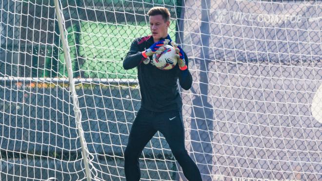 Ter Stegen en el entrenamiento del Barcelona (Europa Press)