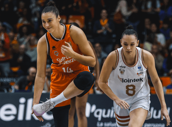 Raquel Carrera, del Valencia Basket