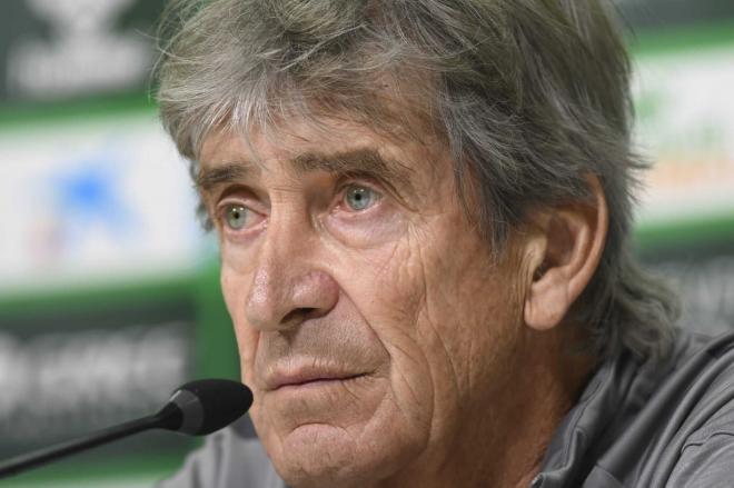 Manuel Pellegrini, en sala de prensa (Foto: Kiko Hurtado)