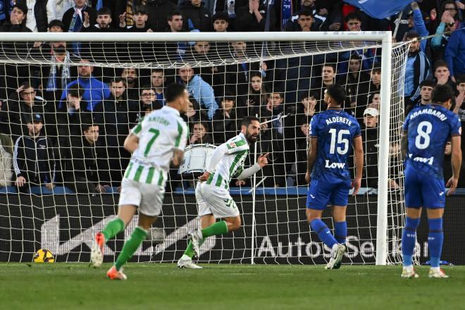 La celebración del gol de Isco Alarcón al Getafe (Foto: EFE)