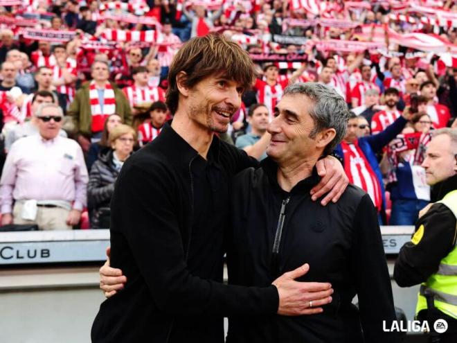 Álvaro Rubio, junto a Ernesto Valverde.